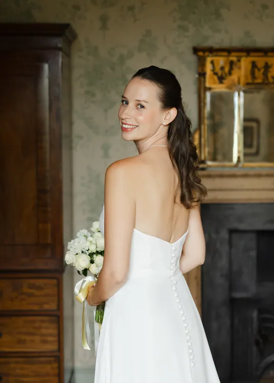 Elegant Bridal hair taken by Mia Turner photography